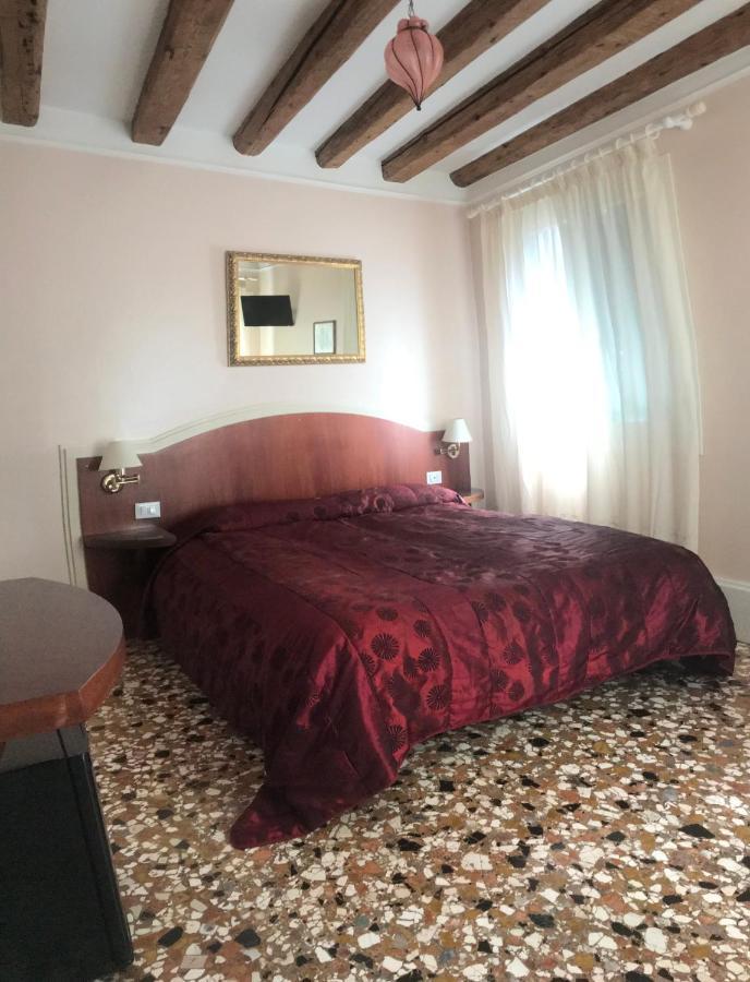 B&B A Le Boteghe Velence Kültér fotó
